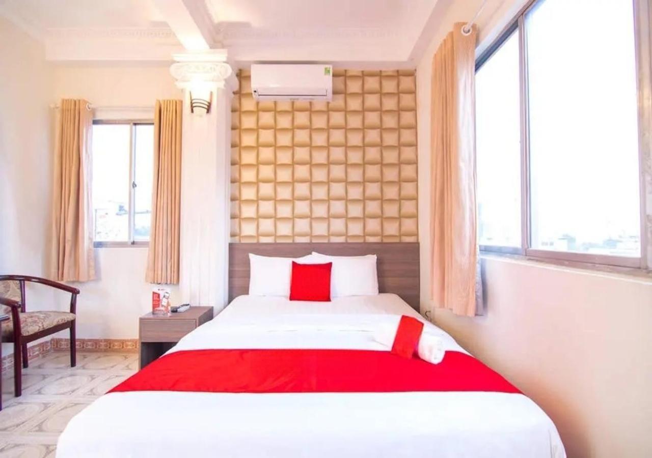 Tan Hoang Long Hotel Хошимін Екстер'єр фото