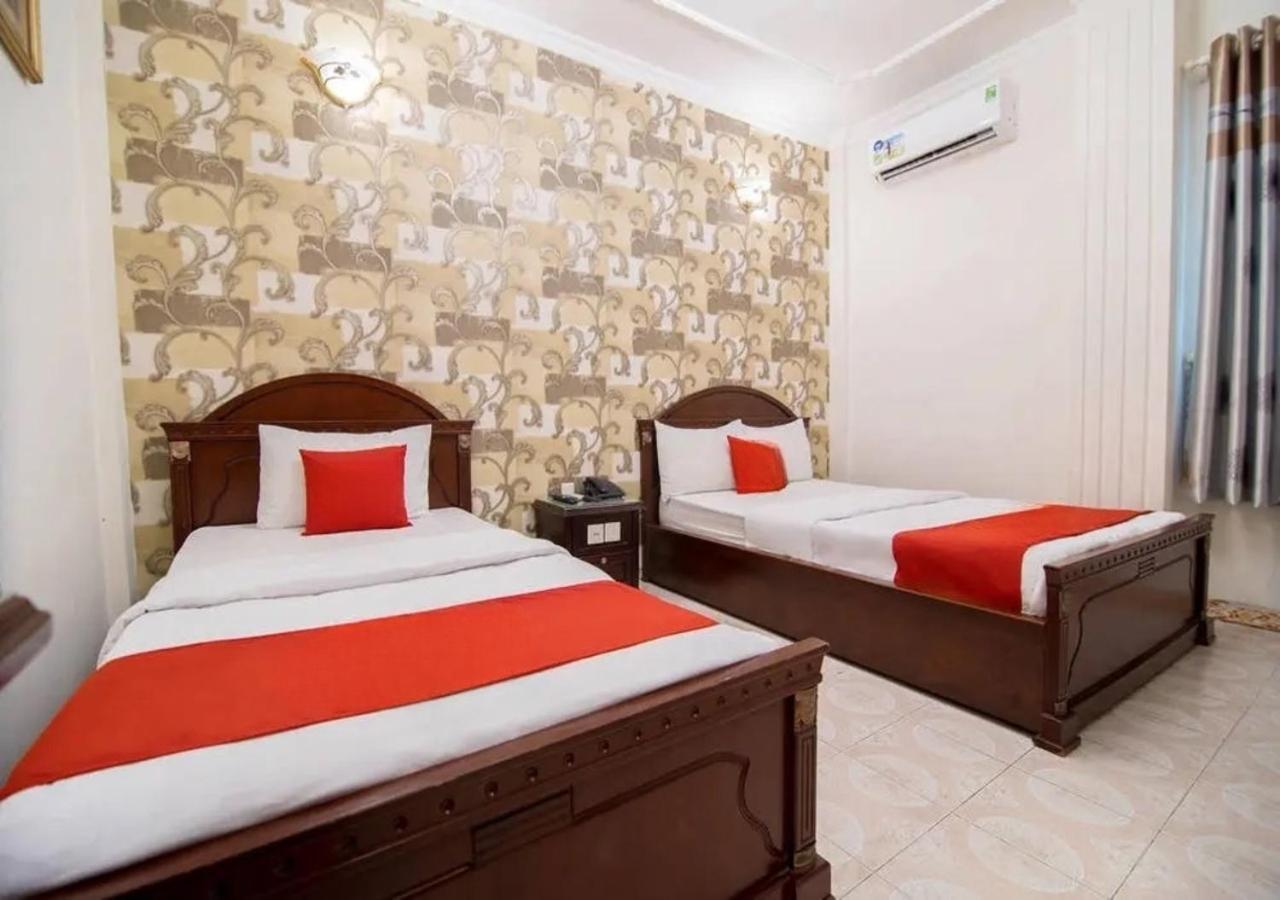 Tan Hoang Long Hotel Хошимін Екстер'єр фото