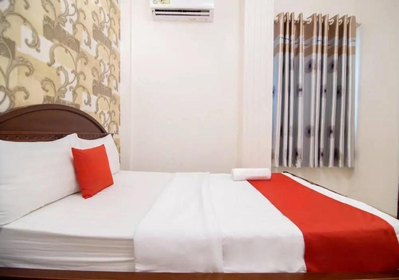 Tan Hoang Long Hotel Хошимін Екстер'єр фото