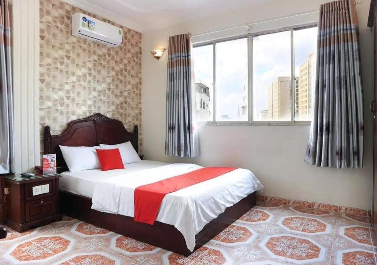 Tan Hoang Long Hotel Хошимін Екстер'єр фото