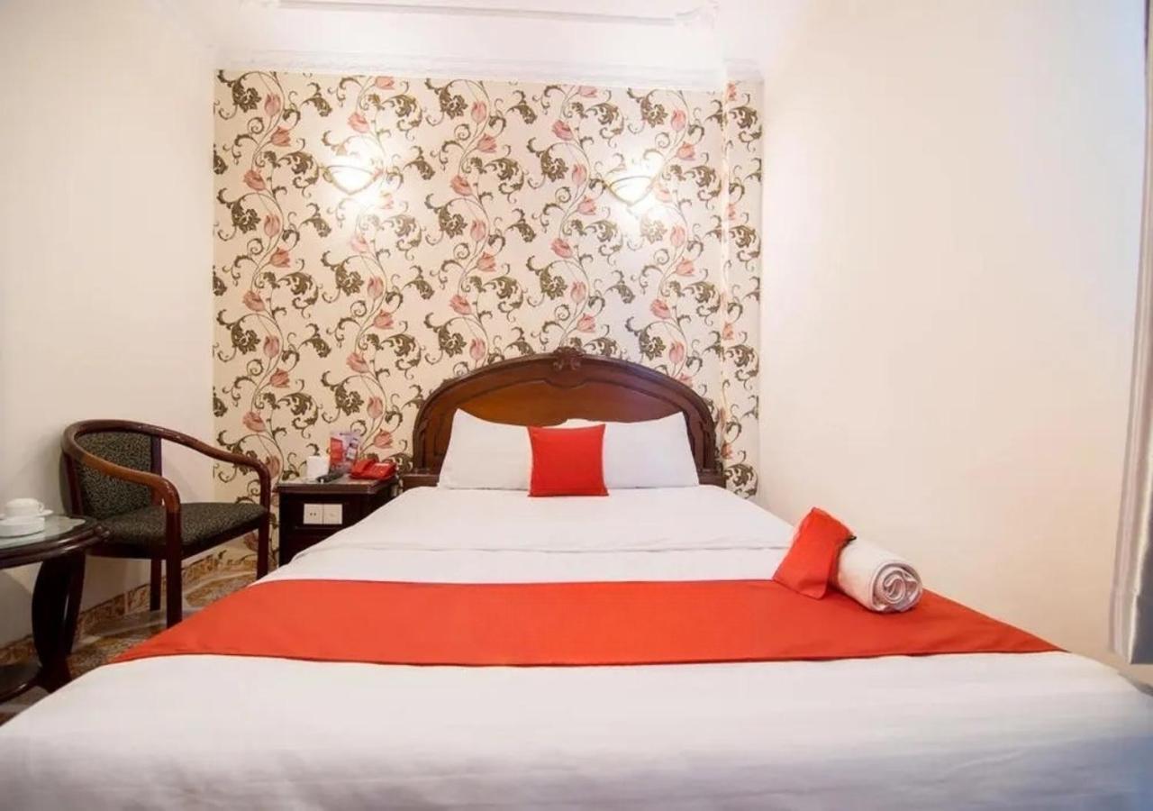 Tan Hoang Long Hotel Хошимін Екстер'єр фото